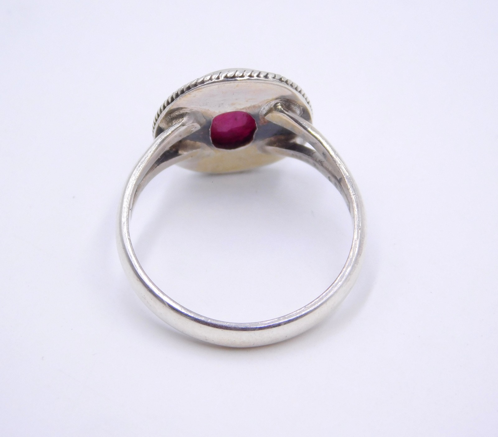 4.40 Gm 925 Solid Sterling Silver Natural Ruby Oval Cut Gemstone Ring Size 9 US