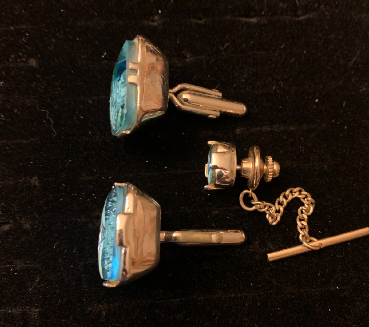vintage Swank Holographic Taj Mahal cuff links W/Tie Tack