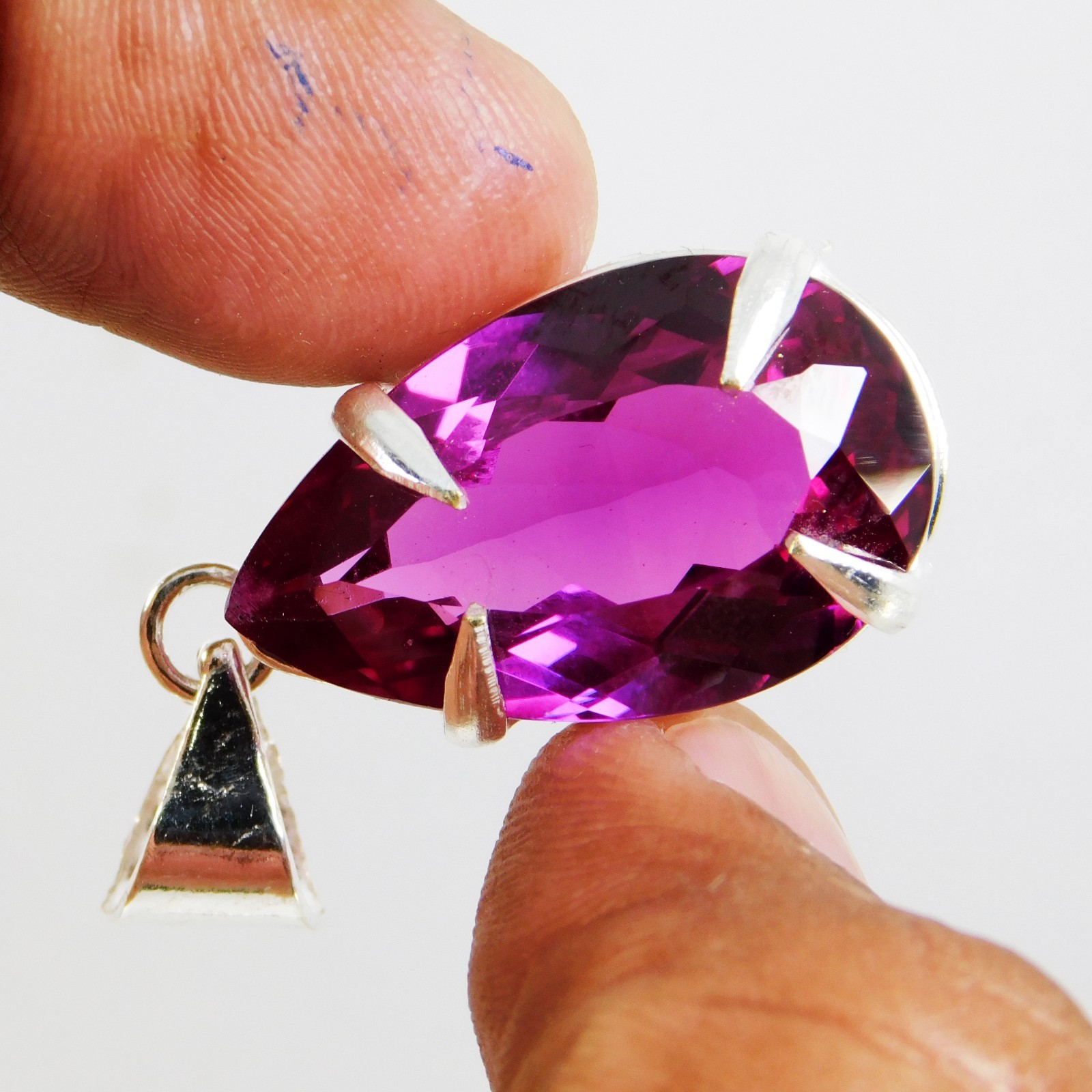 Natural 46.40Ct Rhodolite Garnet Raspberry IGL Gemstone 925 Solid Silver Pendant