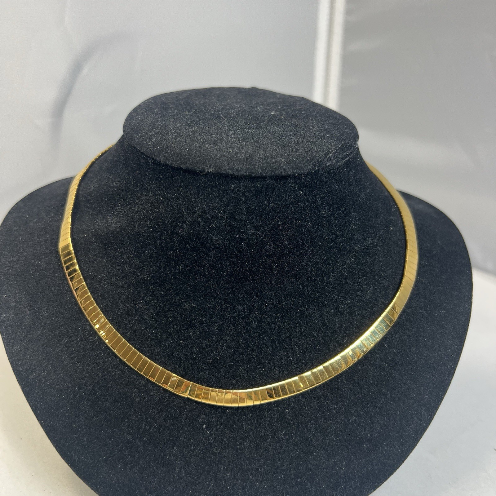 Vintage Gold Tone Flat Snake Chain Choker Necklace