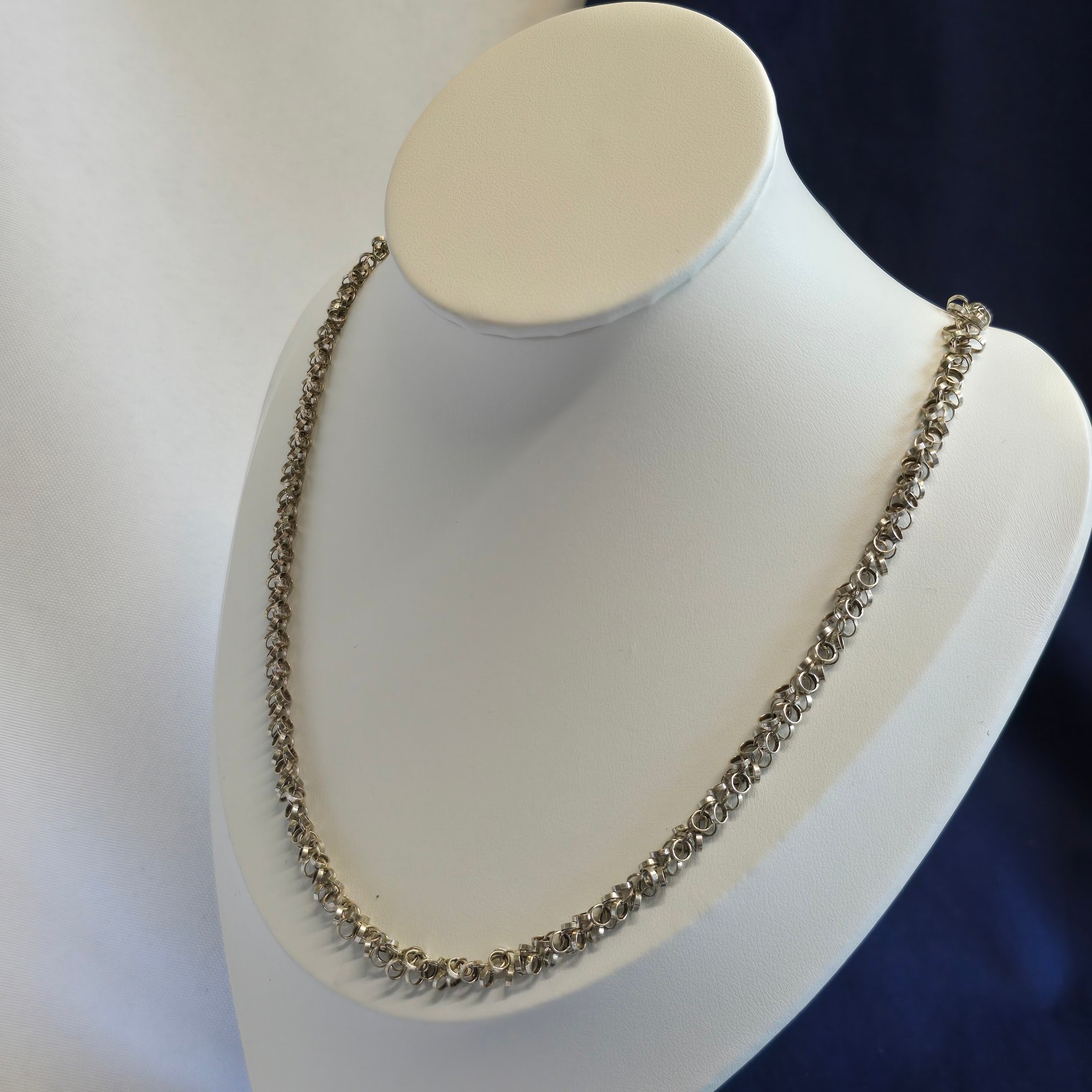 Sterling Silver Necklace 15.7g Fine Jewelry 22″ Unique Chain Lobster Clasp