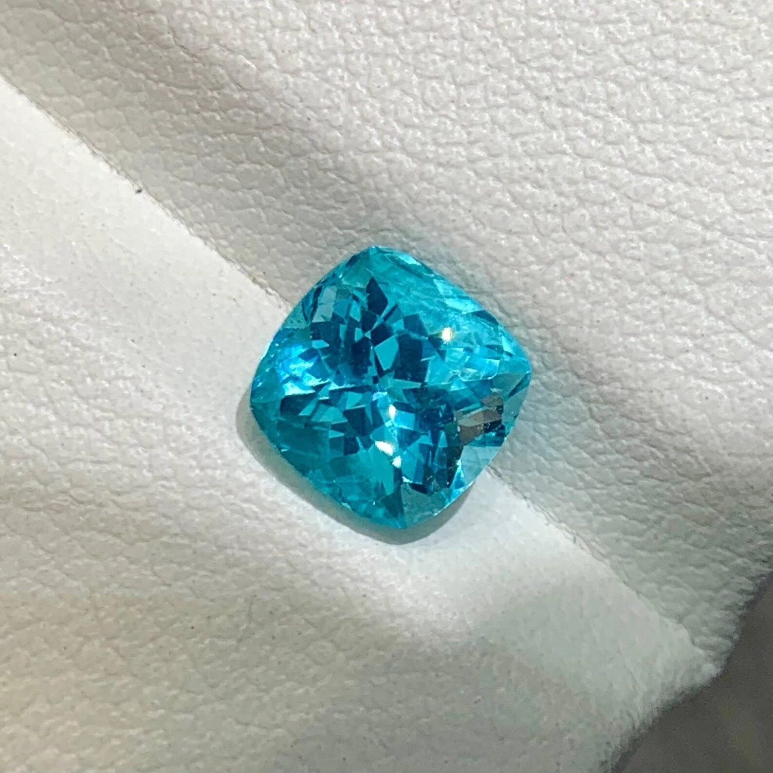 Certified 11 Ct Natural Neon Blue Paraiba Tourmaline Cushion Cut Loose Gemstone