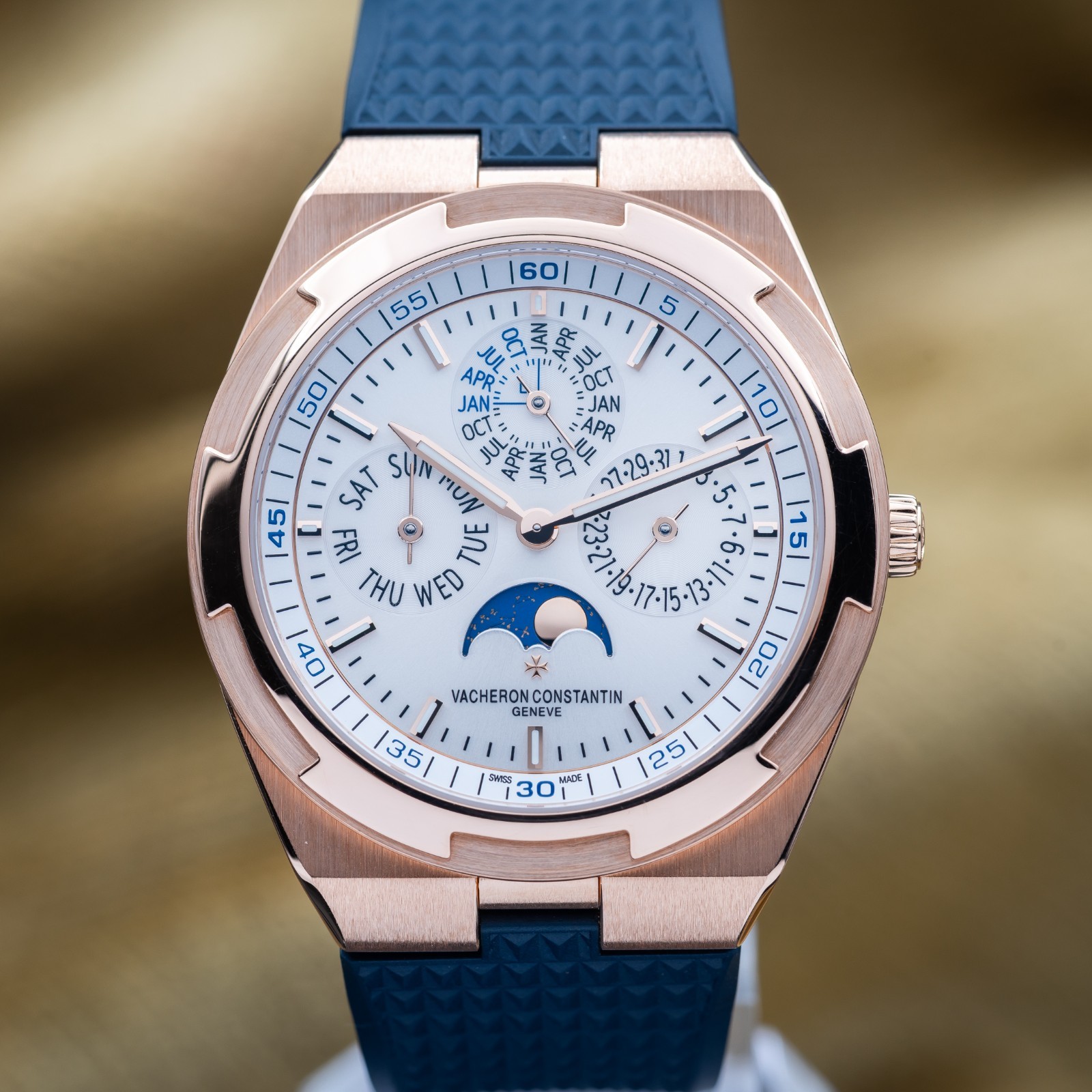 Vacheron Constantin Overseas Perpetual Calendar – VC 4300V/000R-B064 Full Set