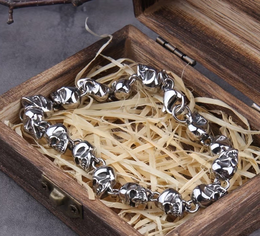 Men’s Stainless Steel Skull Bracelet Gift Unisex Free Shipping US Seller