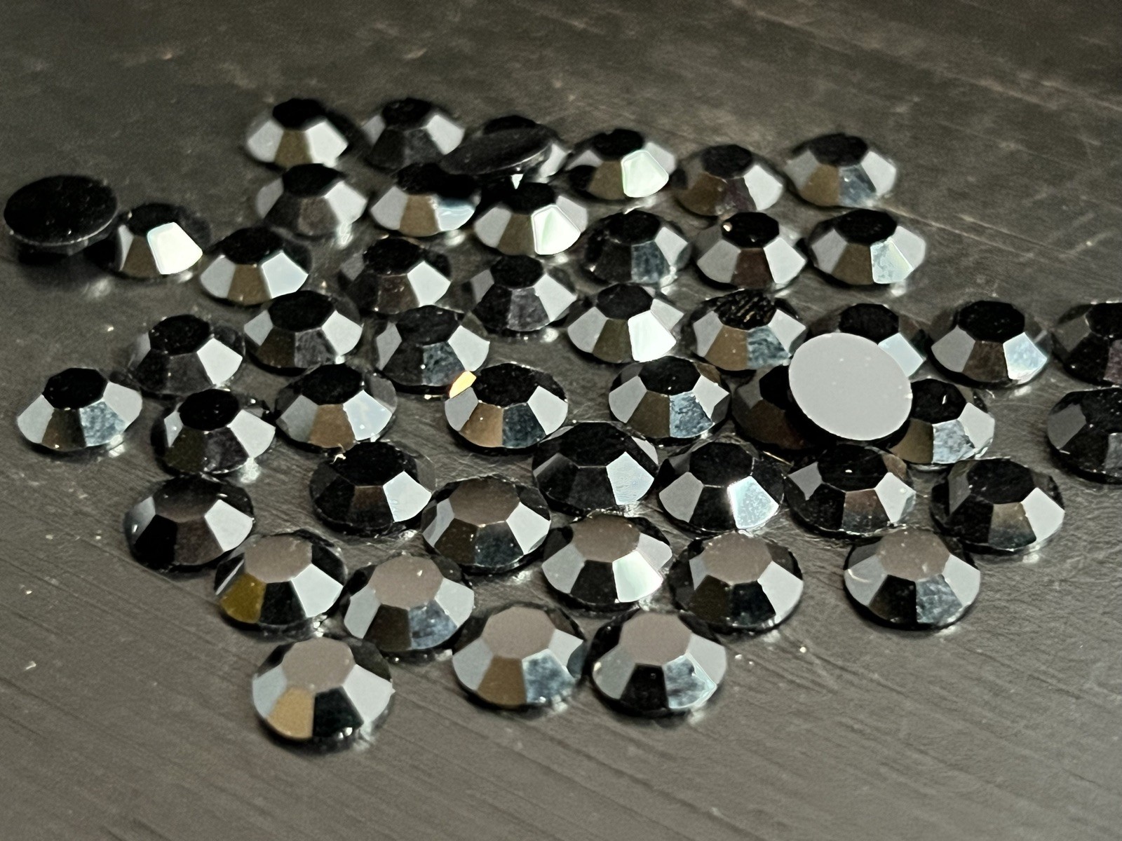 Swarovski Crystal Jet Black Article 2000 Unfoiled 34SS SUPERIOR, 48pcs 1/3 Gross