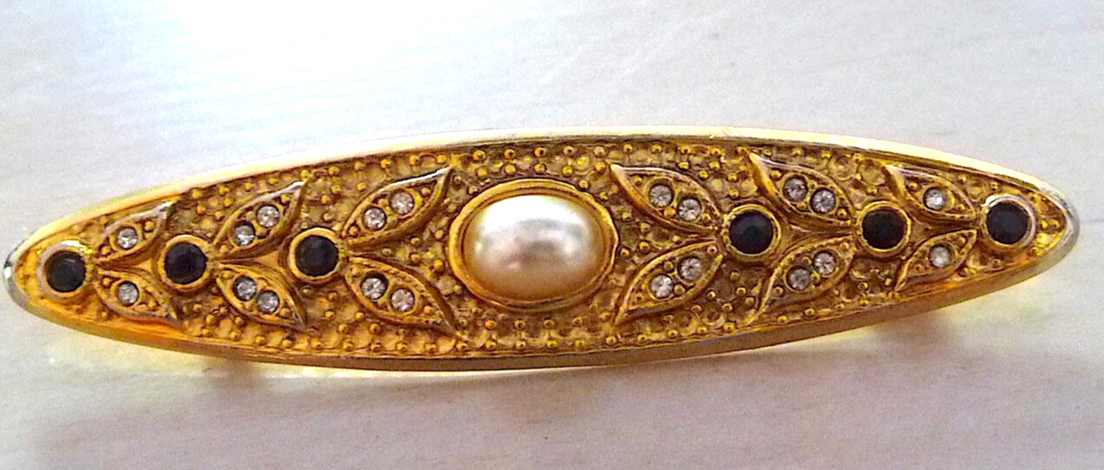 Love Brooches? 5 Vintage Brooches-3 Bar Brooches, 1 Large & 1 Mixed Period Style
