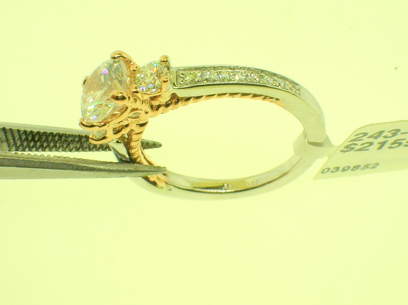 ART CARVED 14K WHITE/ROSE MOUNTING 0.38 CTW DIAMONDS – SIZE 5.5US – RETAIL$2,155