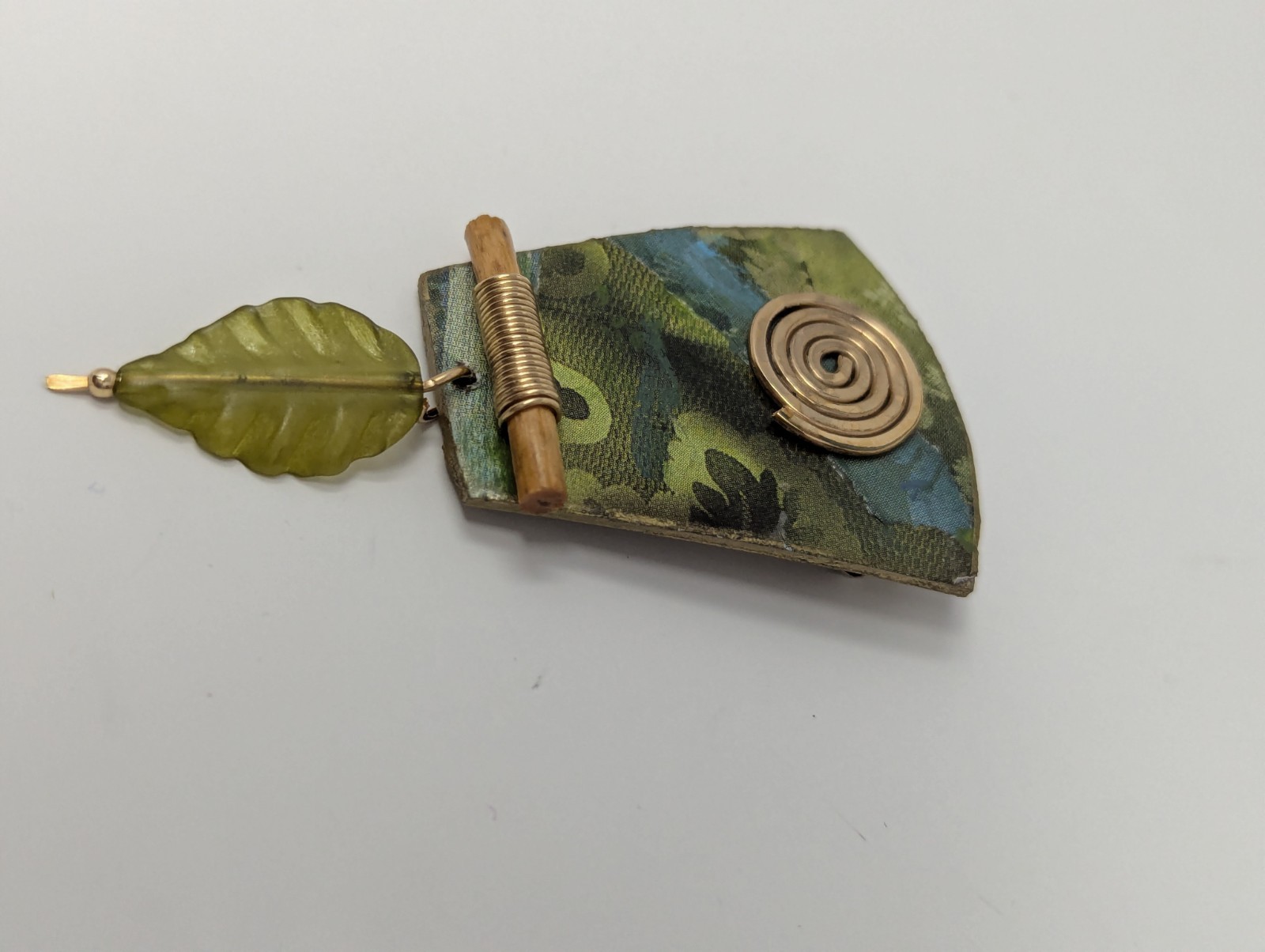 Suzan R Mixed Media Brooch Artisan Studio Jewelry Fabric Metal Leaf Dangle 2.5″