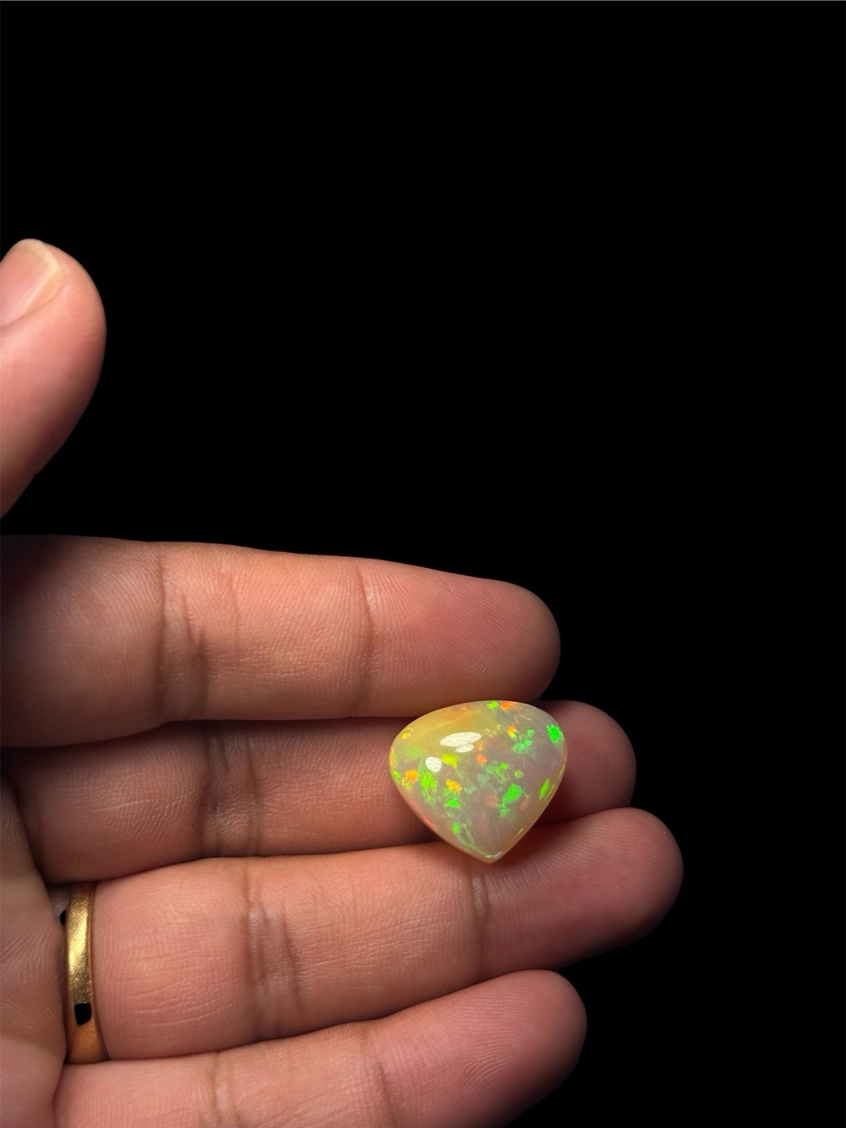 Natural Ethiopian White Opal 20.08 Ct Pear Cabochon IGTL 20.76×18.47mm