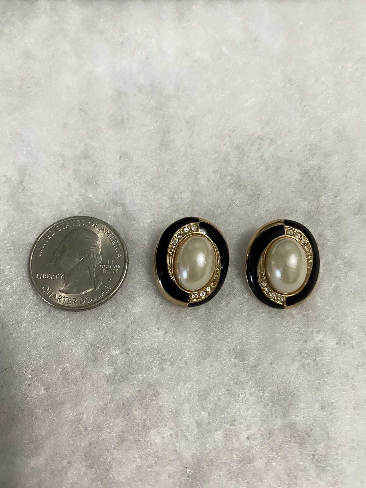 Estate Find Lot Of Gold Tone Earrings X 5 Used