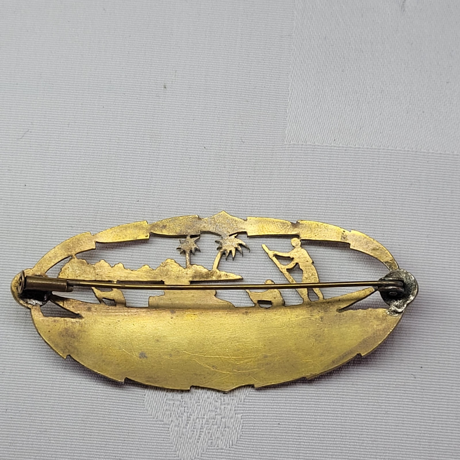 05K43 Antique Large Brass Brooch 1920/1930 China Indochina