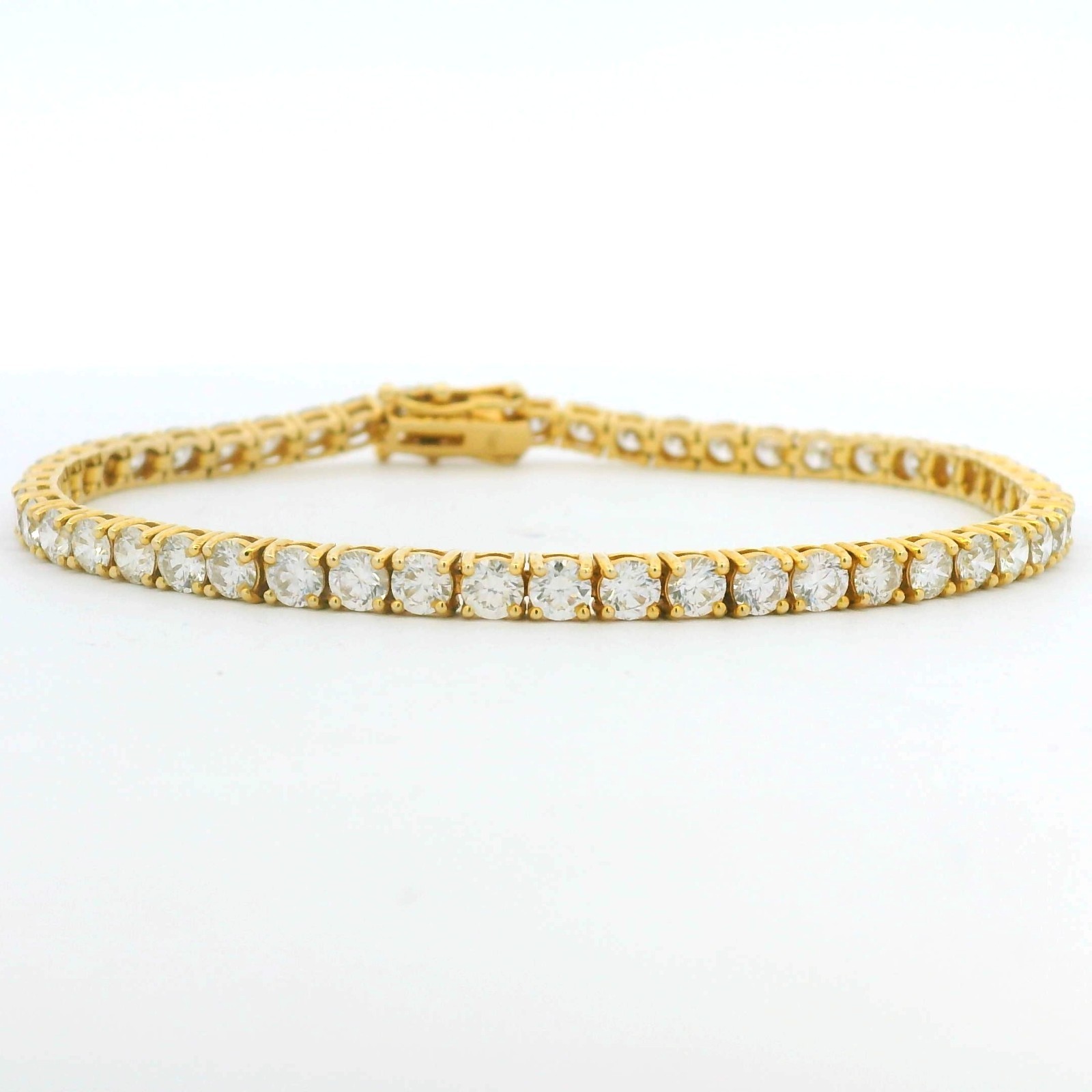 14k Yellow Gold Natural 6.36 Carat Round Brilliant Cut Diamond Tennis Bracelet