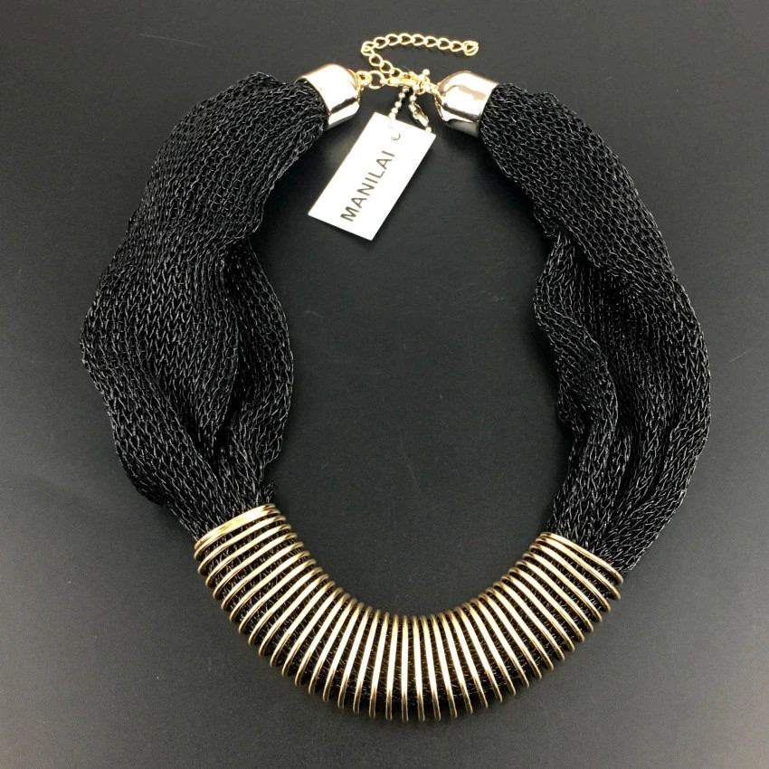 Women’s Fashion Jewelry Black And Gold Chunky Collar Statement Necklace 118