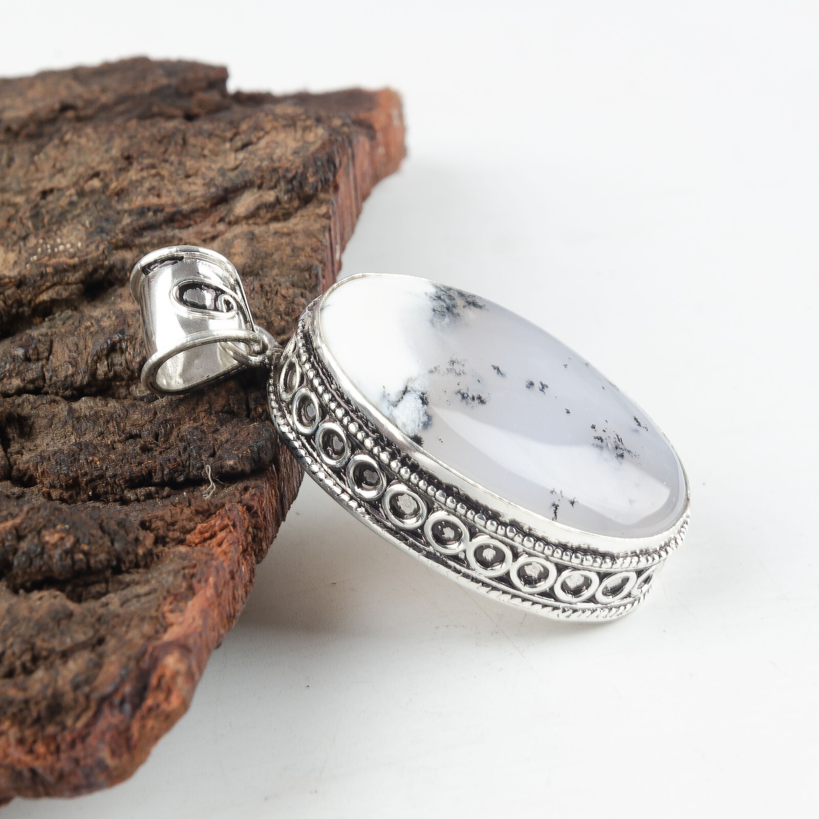 Natural Milky Stone Gemstone 925 Sterling Silver Pendant Vintage For Women