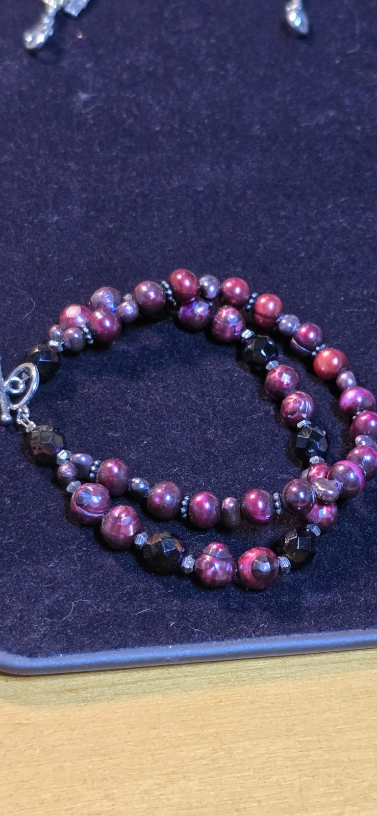Sterling Silver 925 Burgundy Preals Dubble Strand Bracelet Toogel Clasp