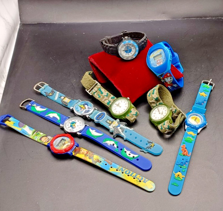 Bundle of 8x Boys Vintage & Modern Watches Inc PAW PATROL UNTESTED LOT B
