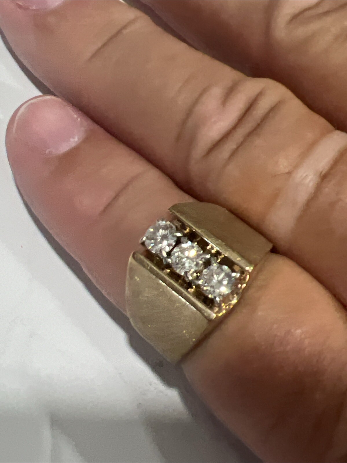 Men’s 10 KT Solid Gold 3 Diamond’s Large BRUSHED Band RING Size 10 STAMPED NEW