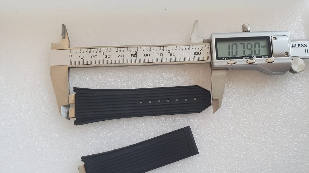OEM Hublot Big Bang Unico 45mm 28mm x 22mm Black Premium Rubber Watch Strap