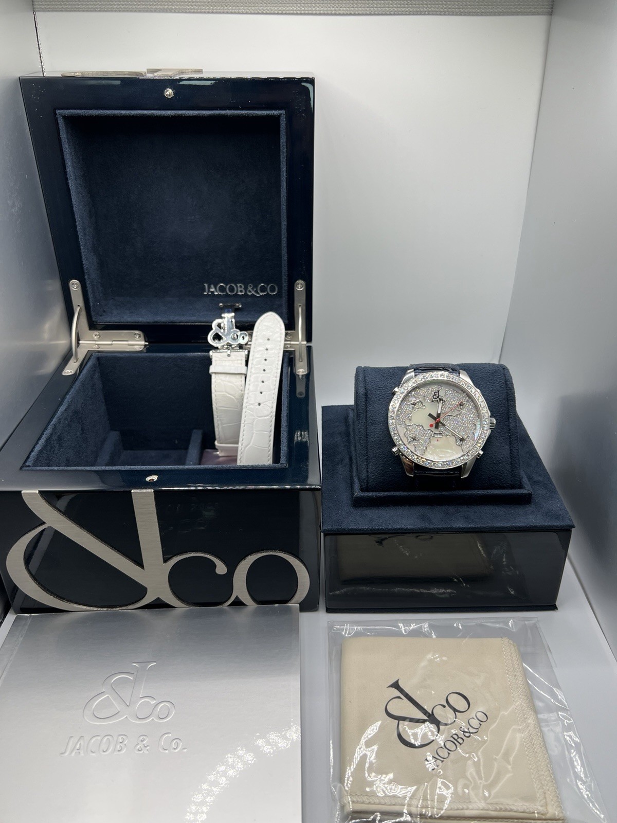 Jacob & Co. Five Time Zone 47mm Diamond Bezel MOP World Dial Full Set