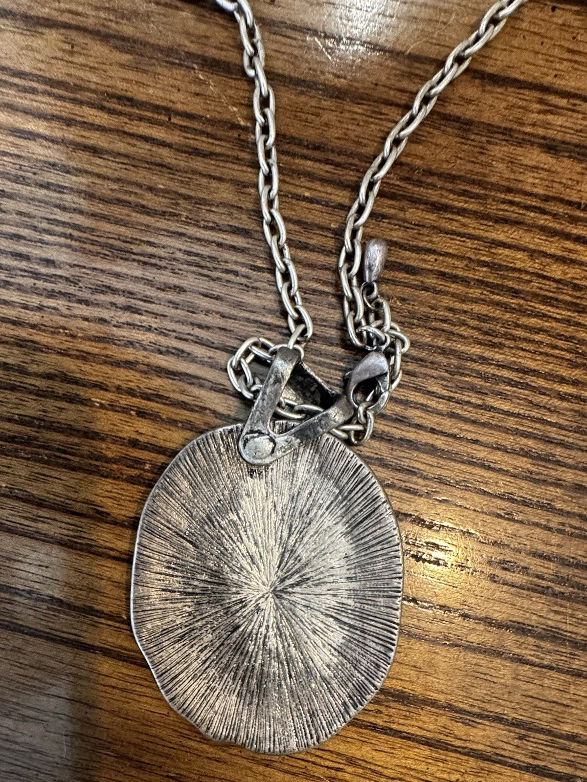 Boho Silvertone Tree Ring Pendant Collar Necklace Bark Textured Faux Wood Grain