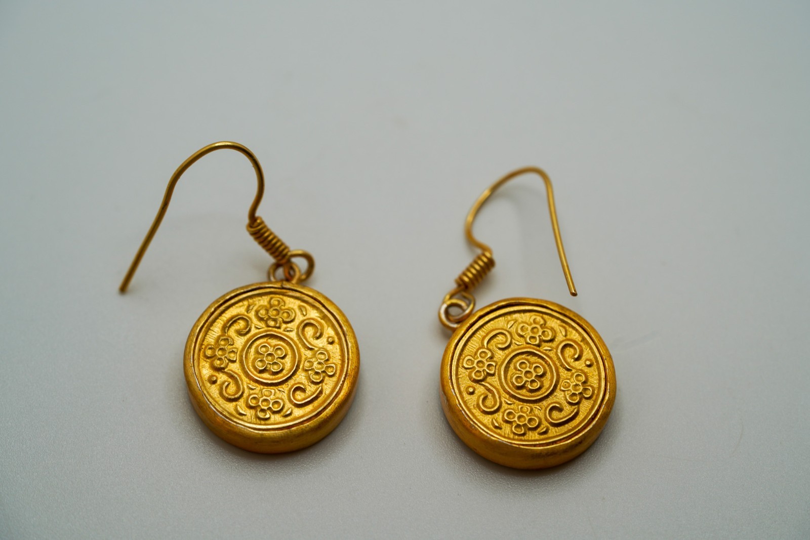 Vintage Hindu Vishnu Krishna Gold Dangle Earrings 3.9cm x 1.7cm EB2