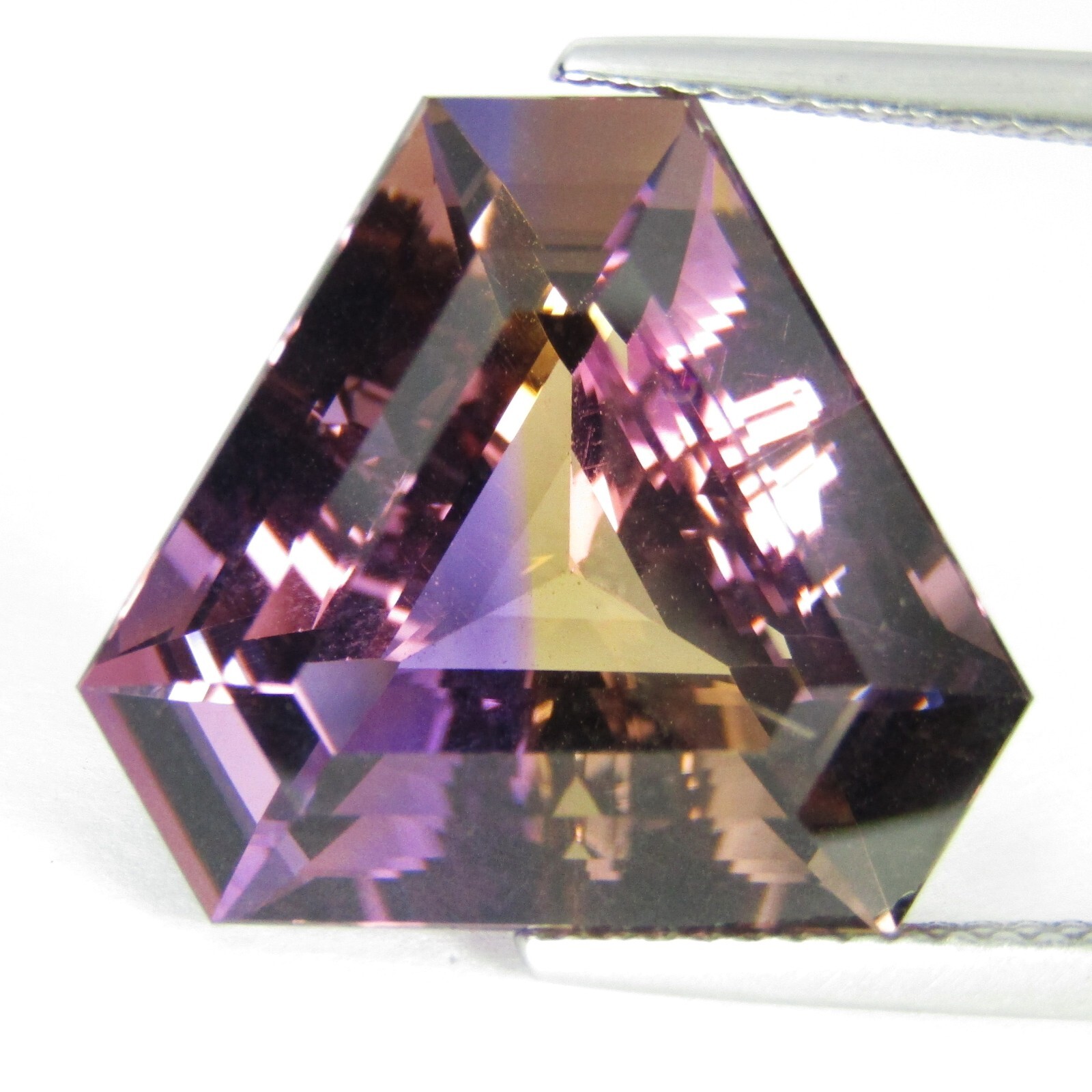 16.58Cts Gorgeous Natural Bi-Color Ametrine 14.7mm Fancy Cut Loose Gemstone