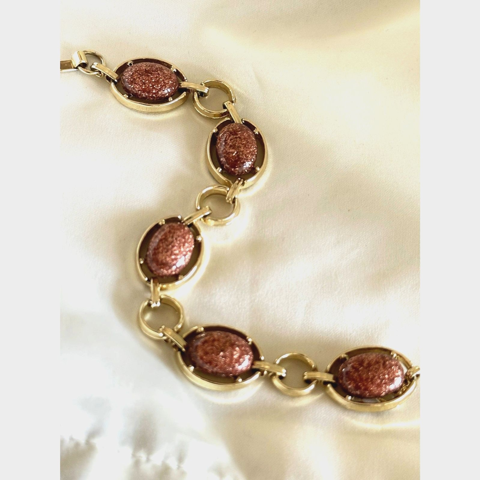 Vintage Sandstone oval Cabochon goldtone bracelet