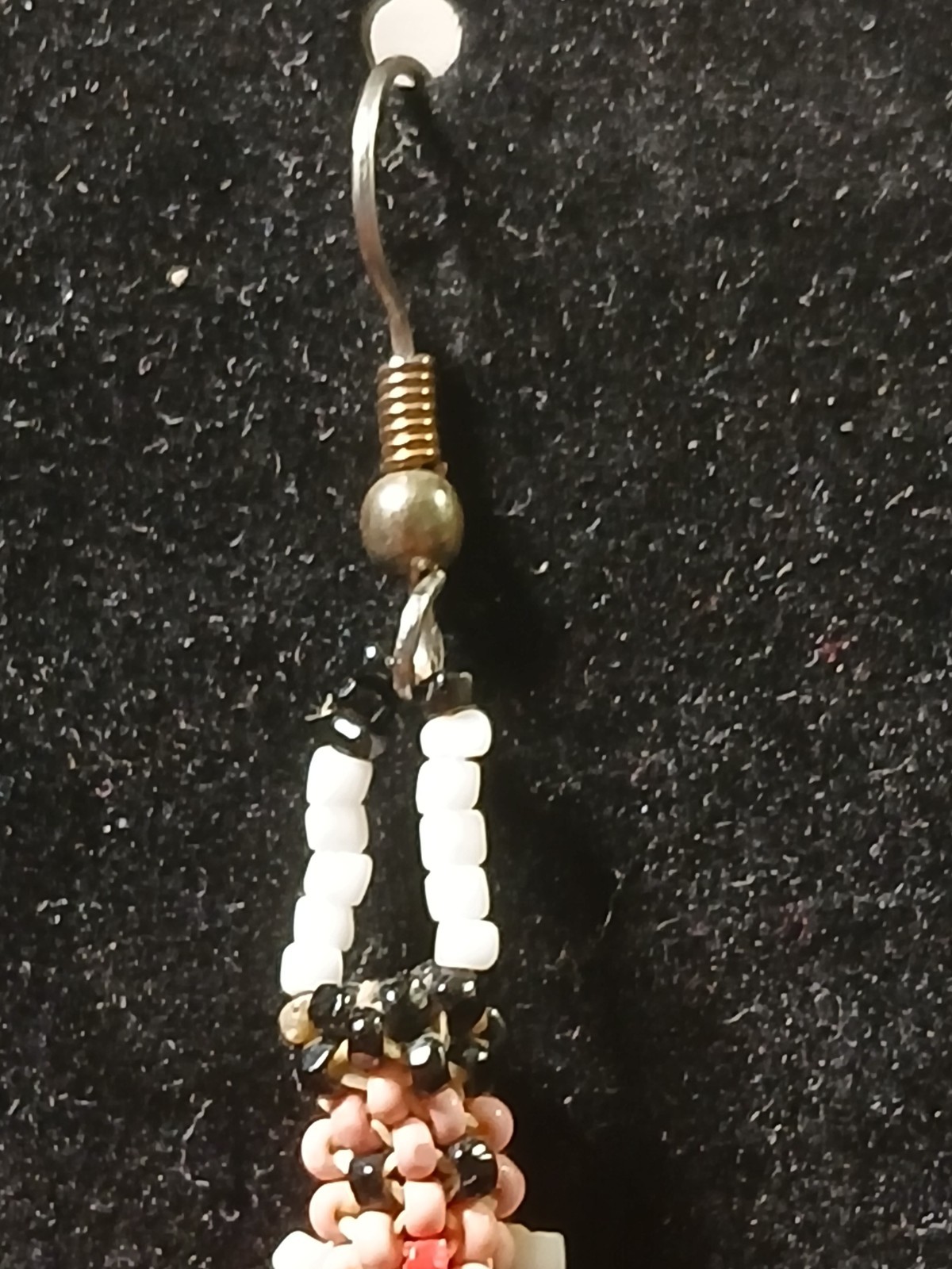 Handmade First Nation Woman Earrings With White Red Black And Yellow Seedbeads