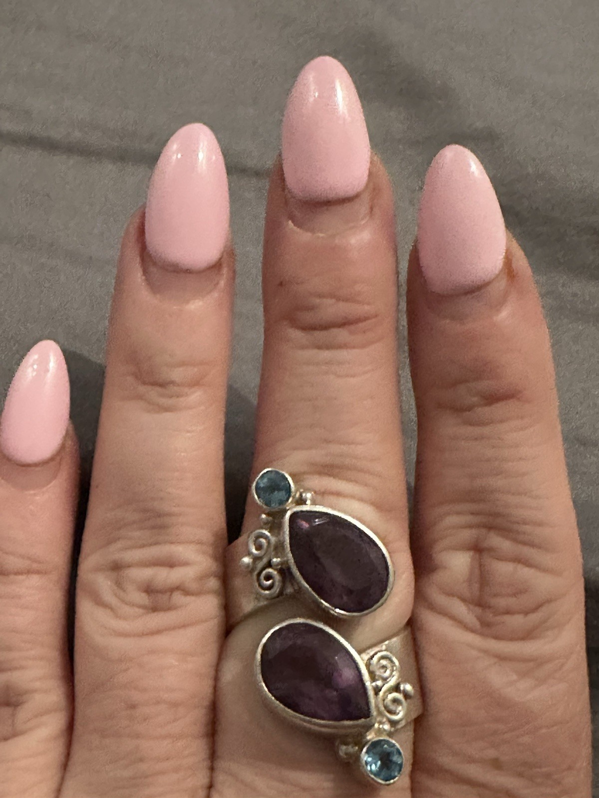RARE Beautiful Vtg. SAJEN Sterling Silver 925 Ring With Amethyst Stones