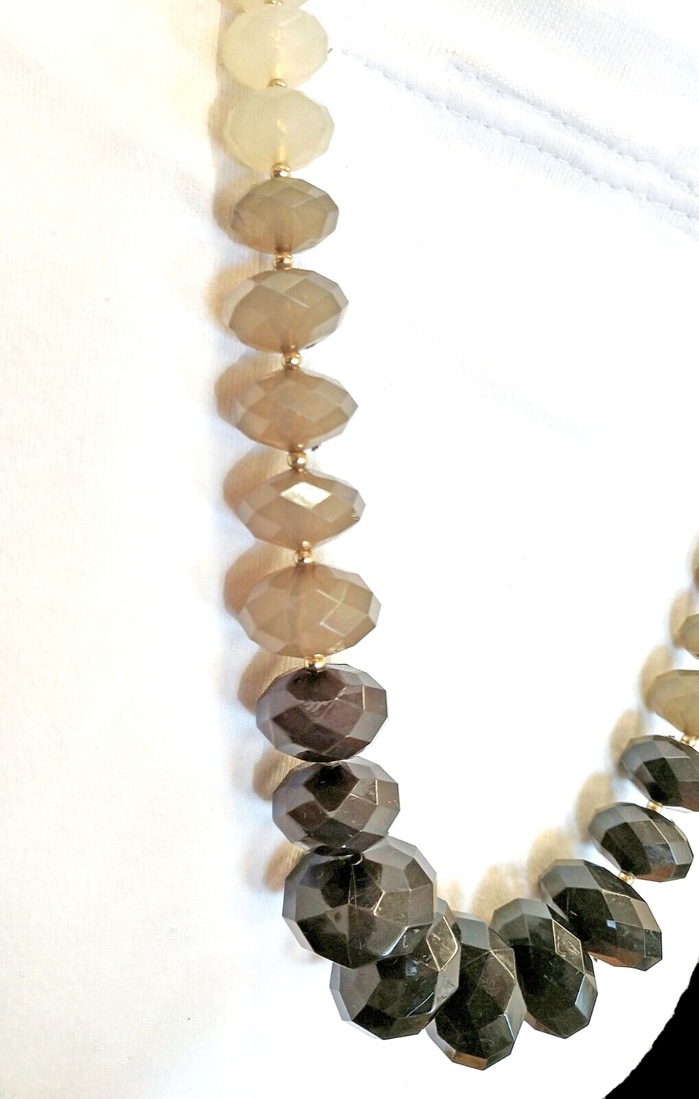 Multi Color Black, Grey, and Off White Large Bead Necklace Fashion Neck – NEW