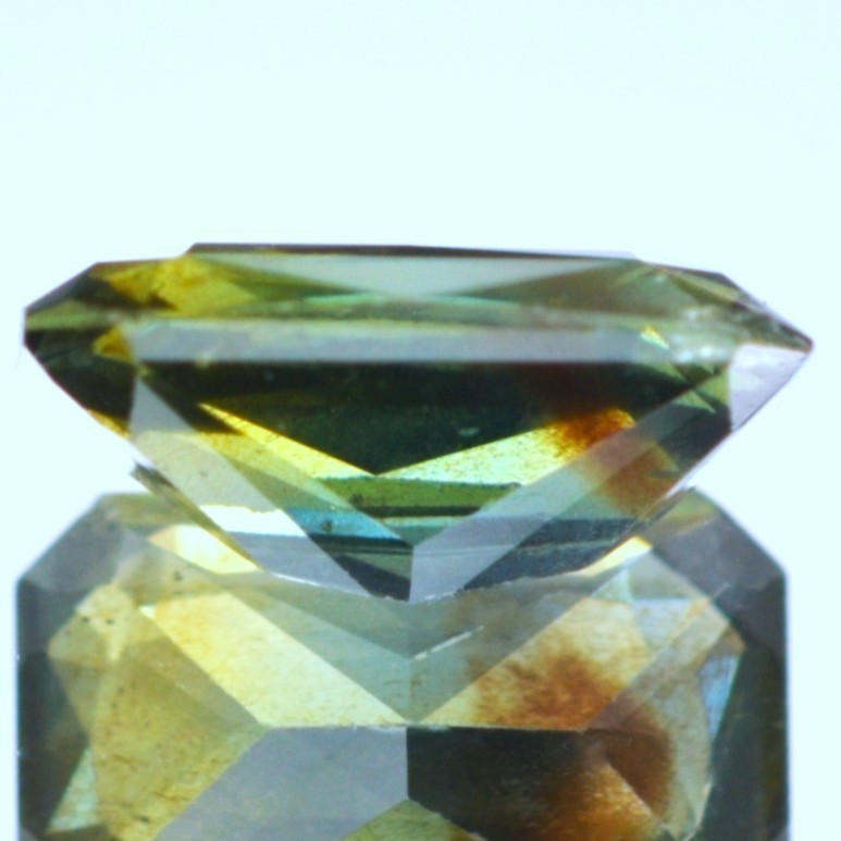 1.33Ct AIG Certified Untreated Unheated Natural Yellowish Green Ceylon Sapphire.
