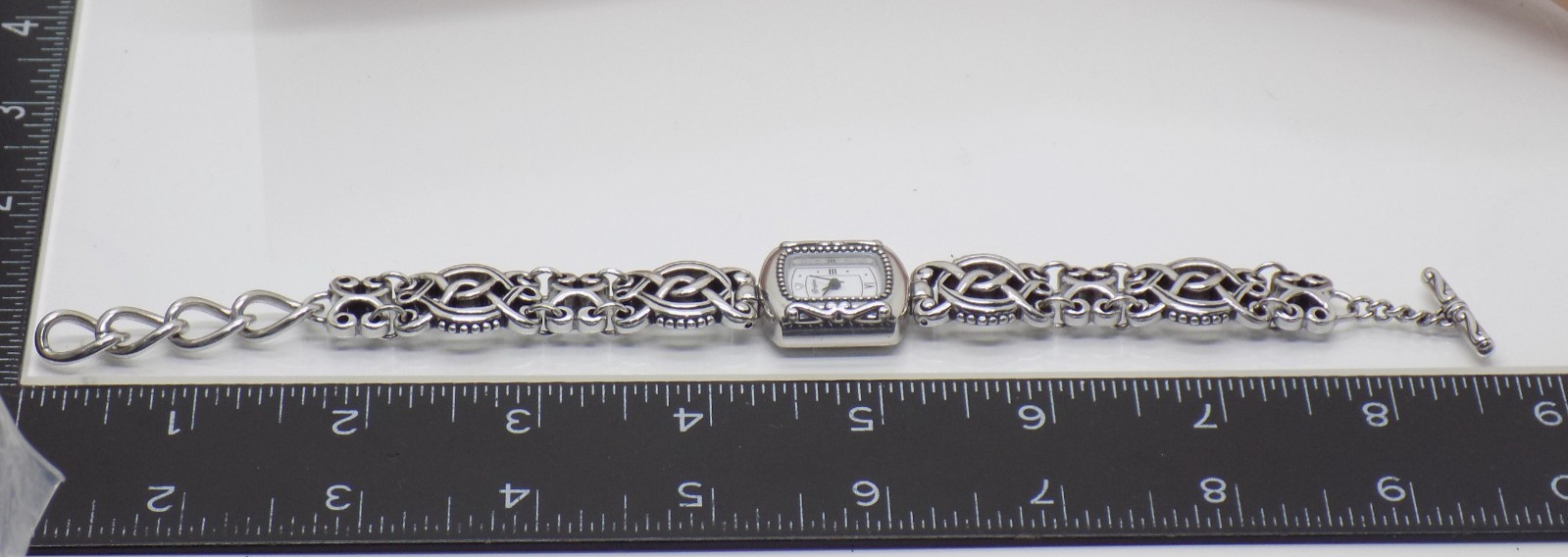 Brighton Santa Rosarita Watch Womens Silver Heart Toggle Bracelet – – 6.5”-7.5”