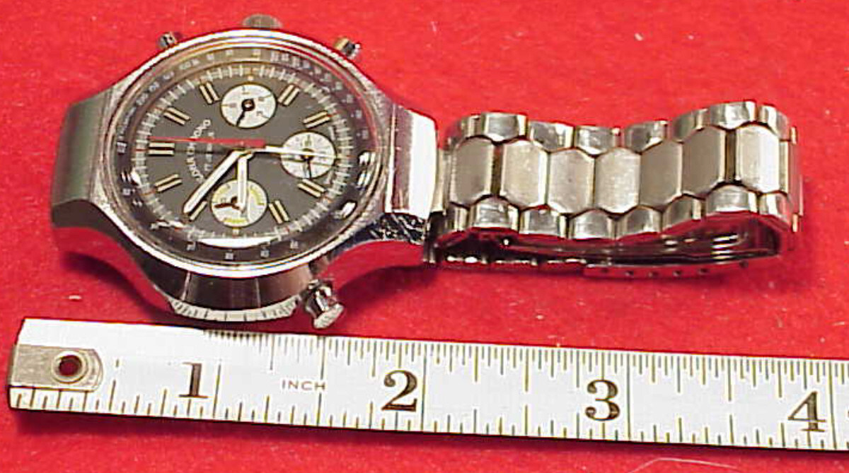 VINTAGE 45MM ILONA CHRONOGRAPH WRISTWATCH 1975 2 SWEEP HANDS MIN HOUR REGISTERS