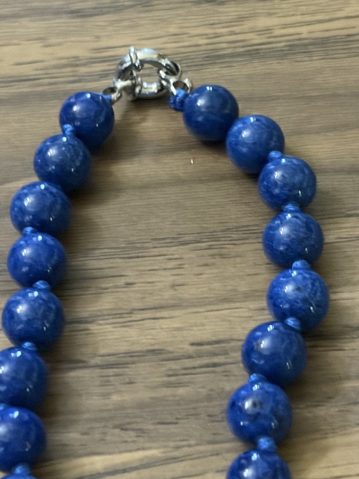 10mm Round Lapis Lazuli Beads & Oval Pendant Necklace 18”