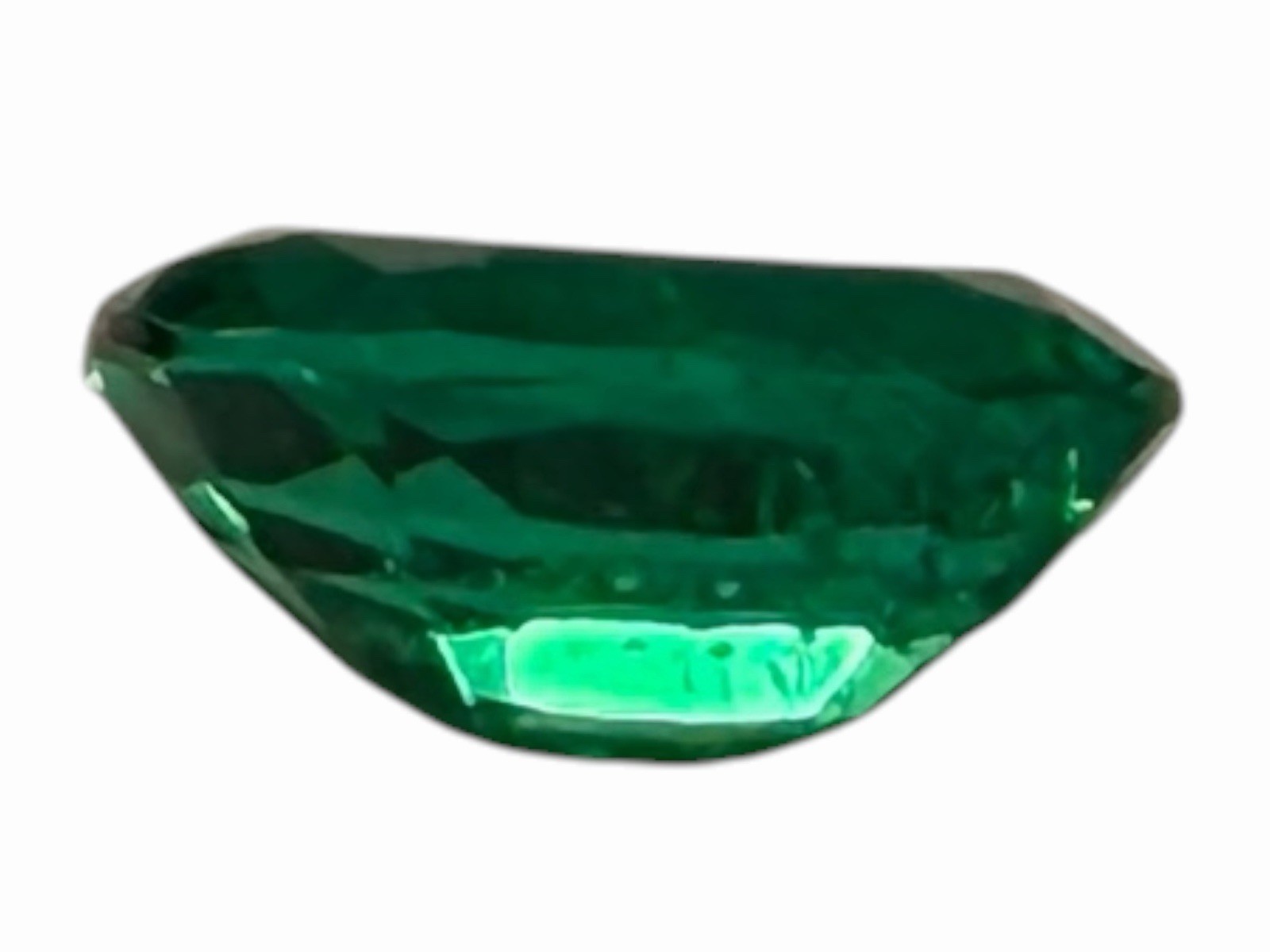 1.01 Carat Lab Grown Emerald Oval Cut, Faceted Great Quality Presidium Tested