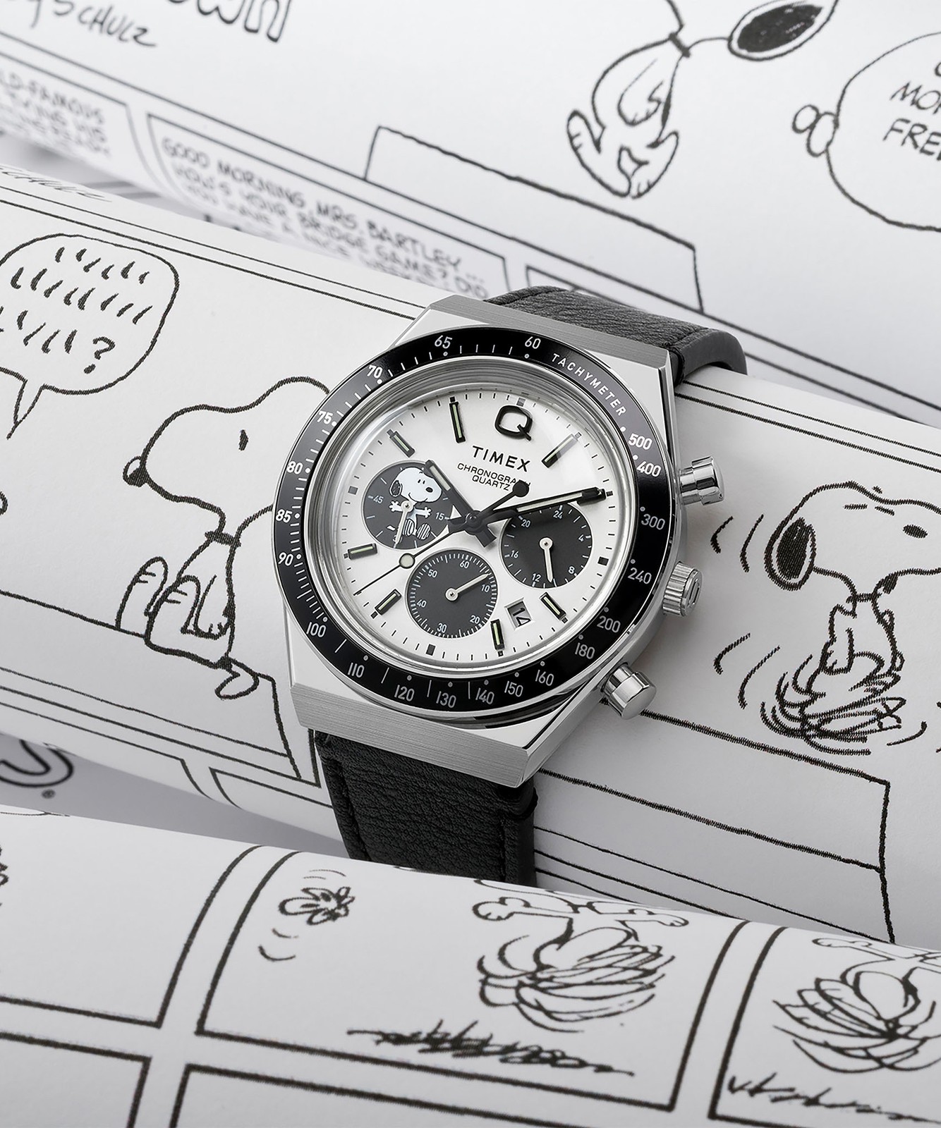 Q Timex Chronograph x Peanuts Snoopy 40mm Watch TW2W68900