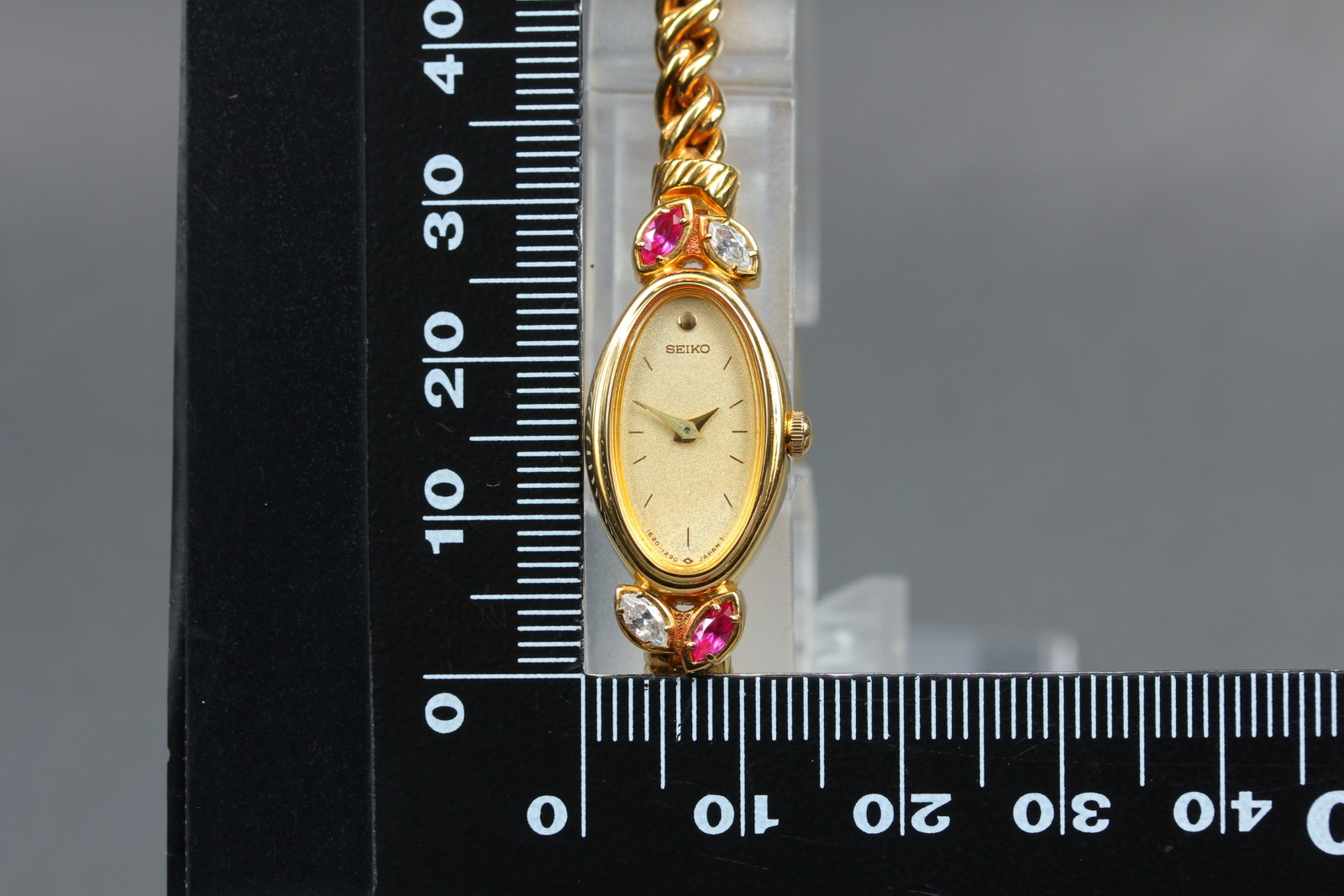[MINT] Vintage Seiko Tisse 1E20-5760 Gold Rhinestone Quartz Women’s Watch Japan