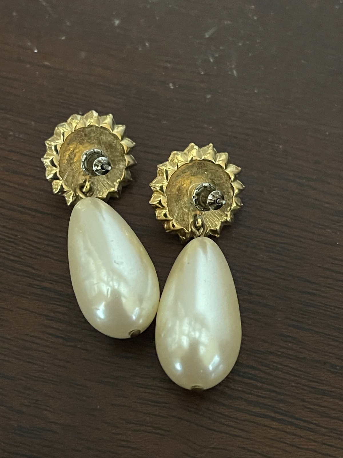 Faux Pearl Cream Champagne Earrings Pierced Dangle Rhinestones Gold Tone 1.5″