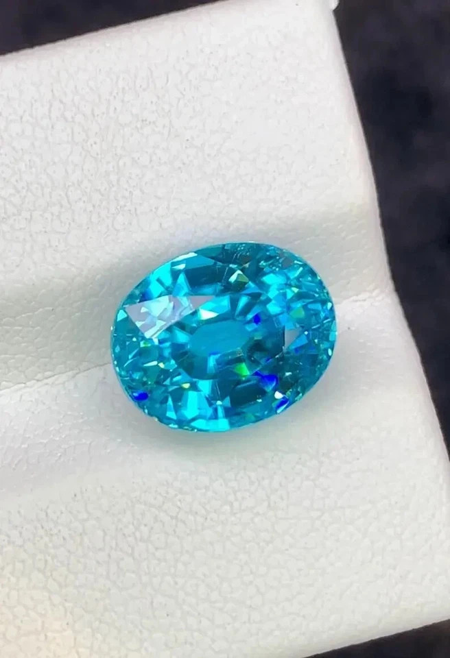 12 Ct+ Natural Flawless Ceylon Blue Aquamarine Oval Loose Gemstone EGL Certified