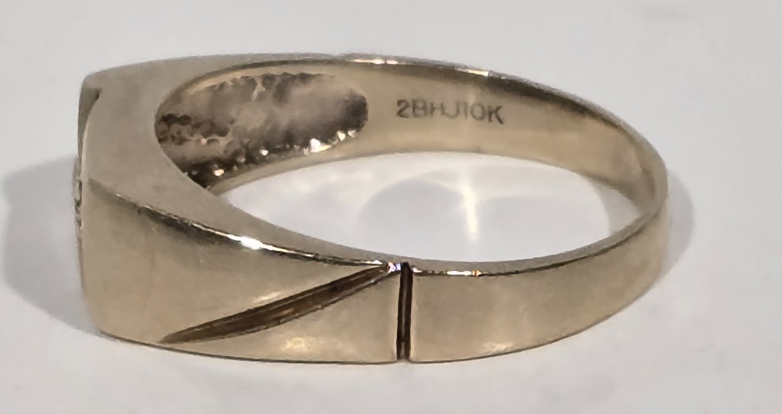 10K Yellow Gold Signet Ring – Size 12 – 21.5mm – 5.6 Grams