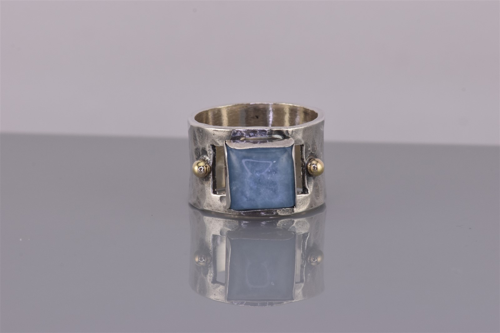 SUNDANCE Sterling Silver Blue Aquamarine Hammer Texture Wide Band Ring 925 Sz: 8