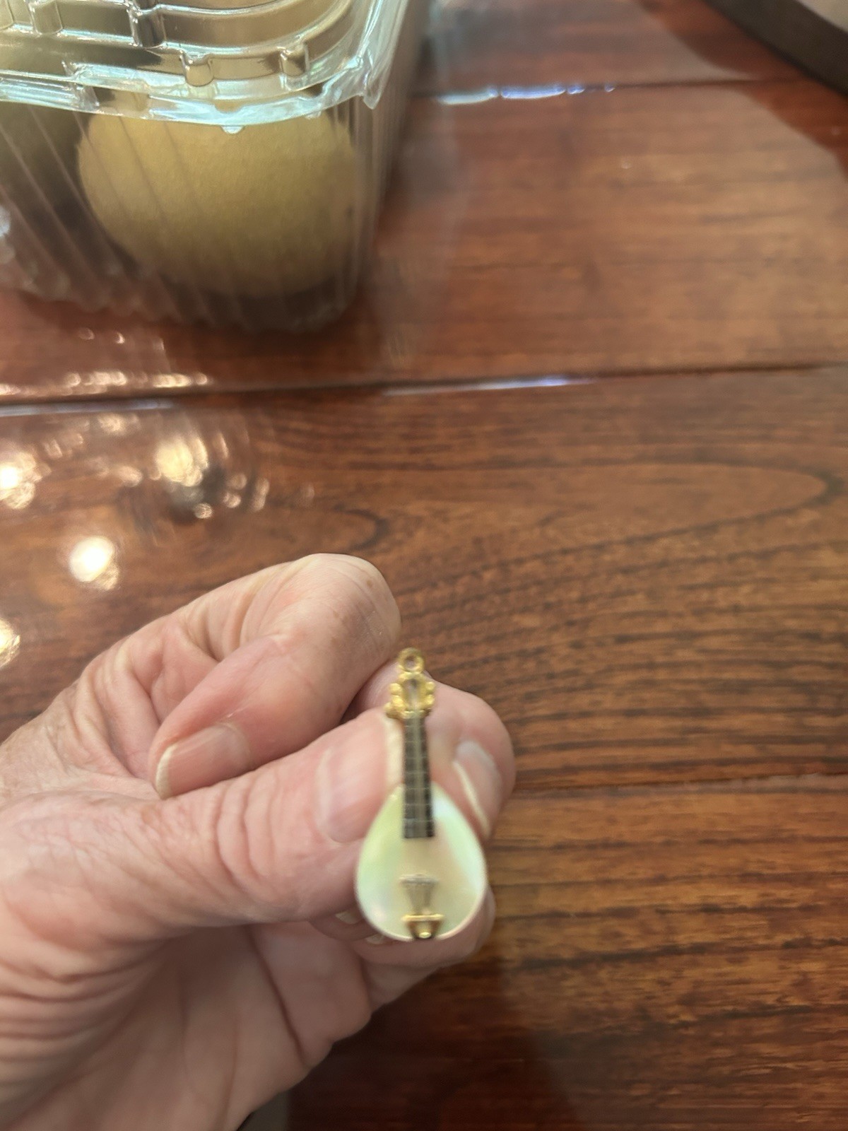 Vintage Western Germany marked Mandolin brooch/pin Mother of Pearl