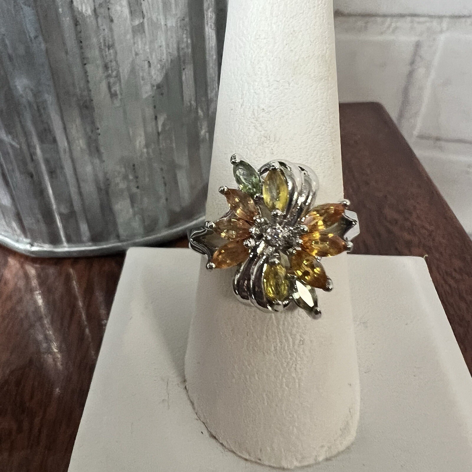 Silver Tone Costume Ring Size Women 9 Fall Color Glass Green Orange Yellow
