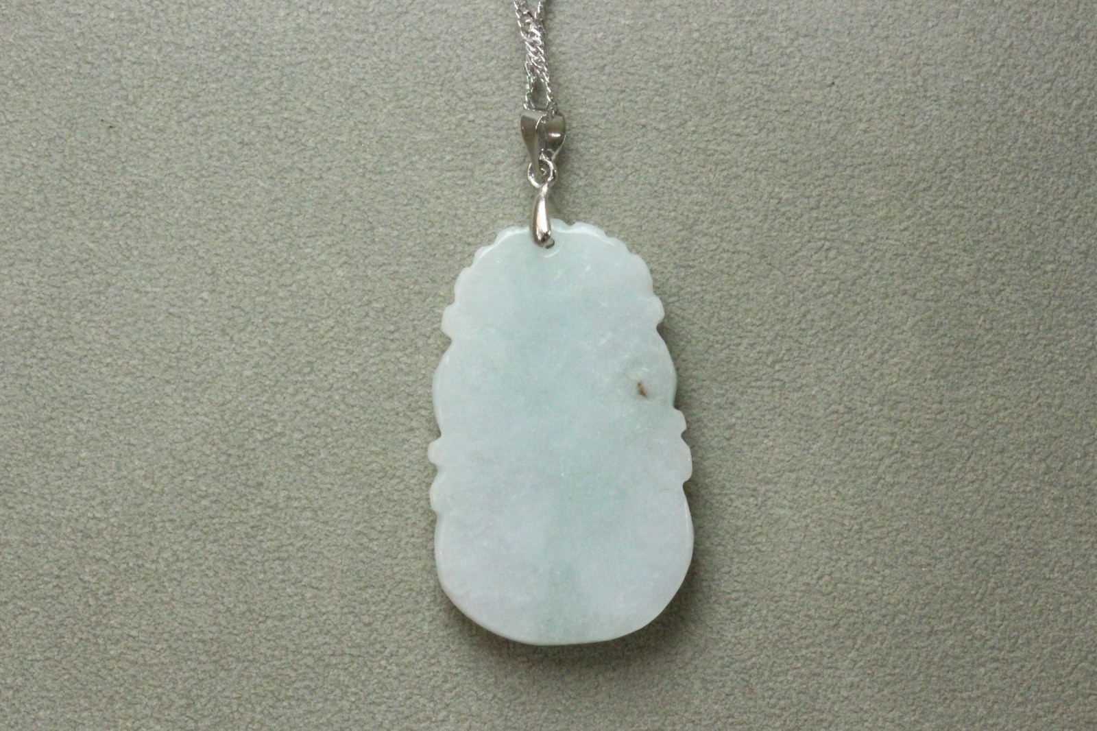 Natural White green A Jadeite jade Hand-Carved Dragon (Chinese Zodiac) Pendant