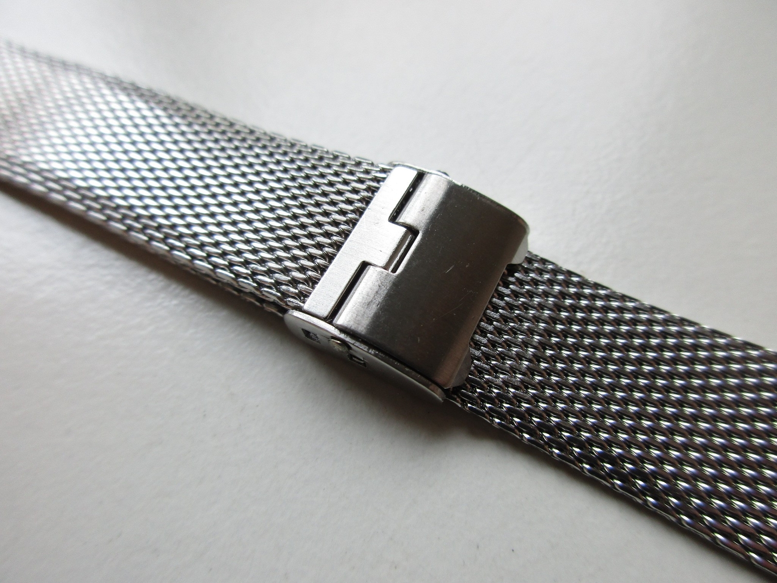Mesh “tapered” stainless steel 18 19 20 21 22 MM watch bracelet