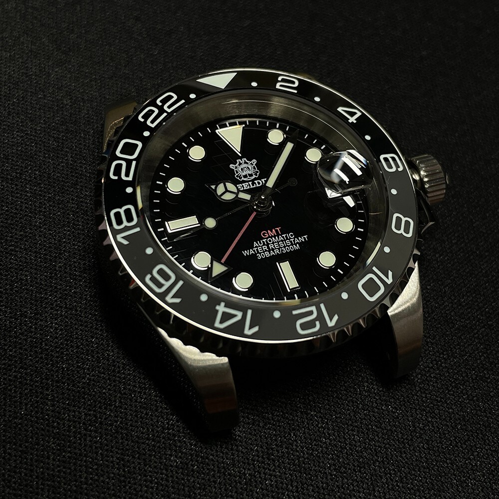 Steeldive SD1993, GMT, ‘Bruce Wayne’, NH34, Sapphire, Lume, 300m Diver, Diving
