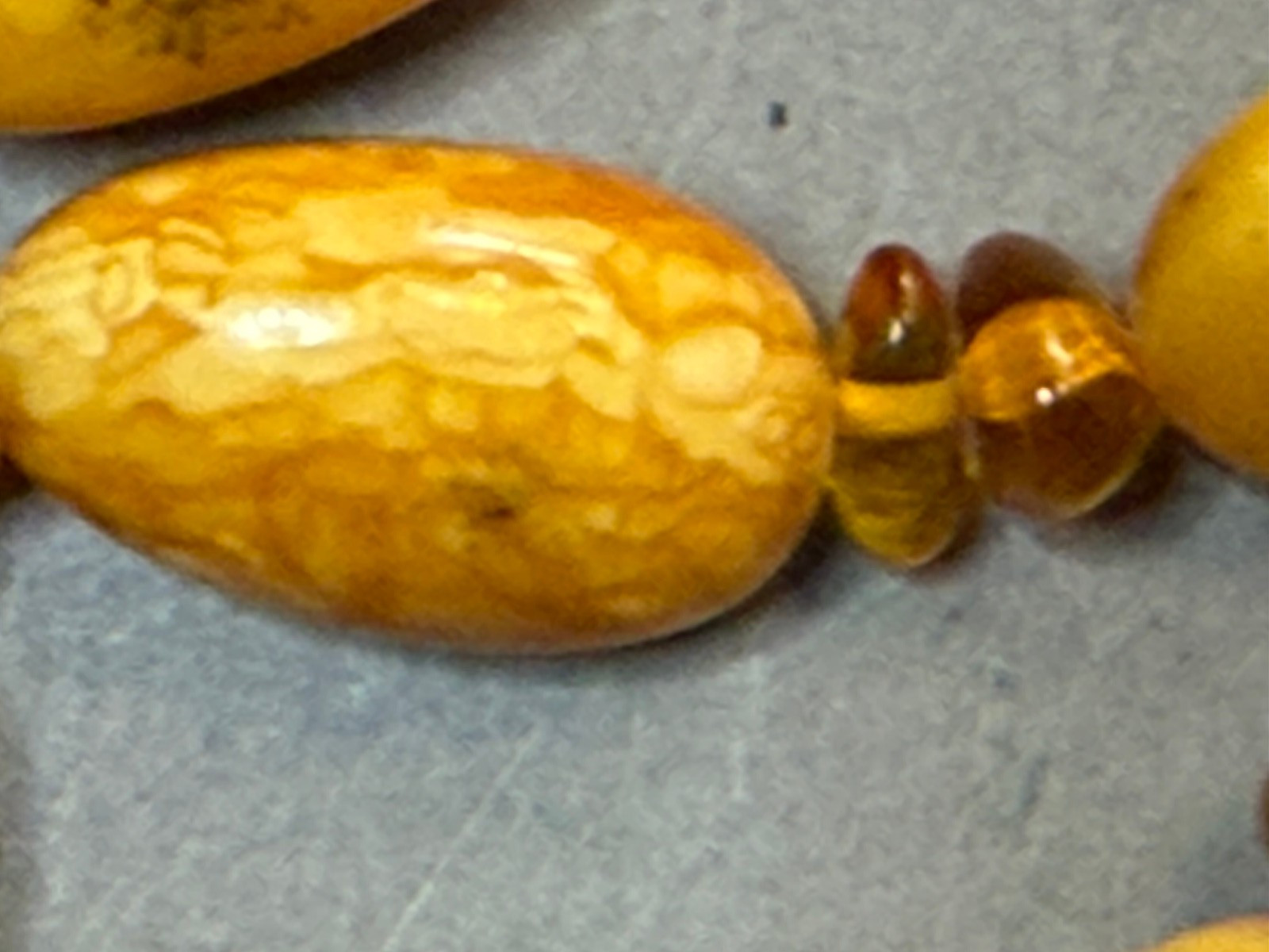 Vintage Baltic Butterscotch Amber Necklace Egg Yolk Honey Oval Beads 32.1g 60cm