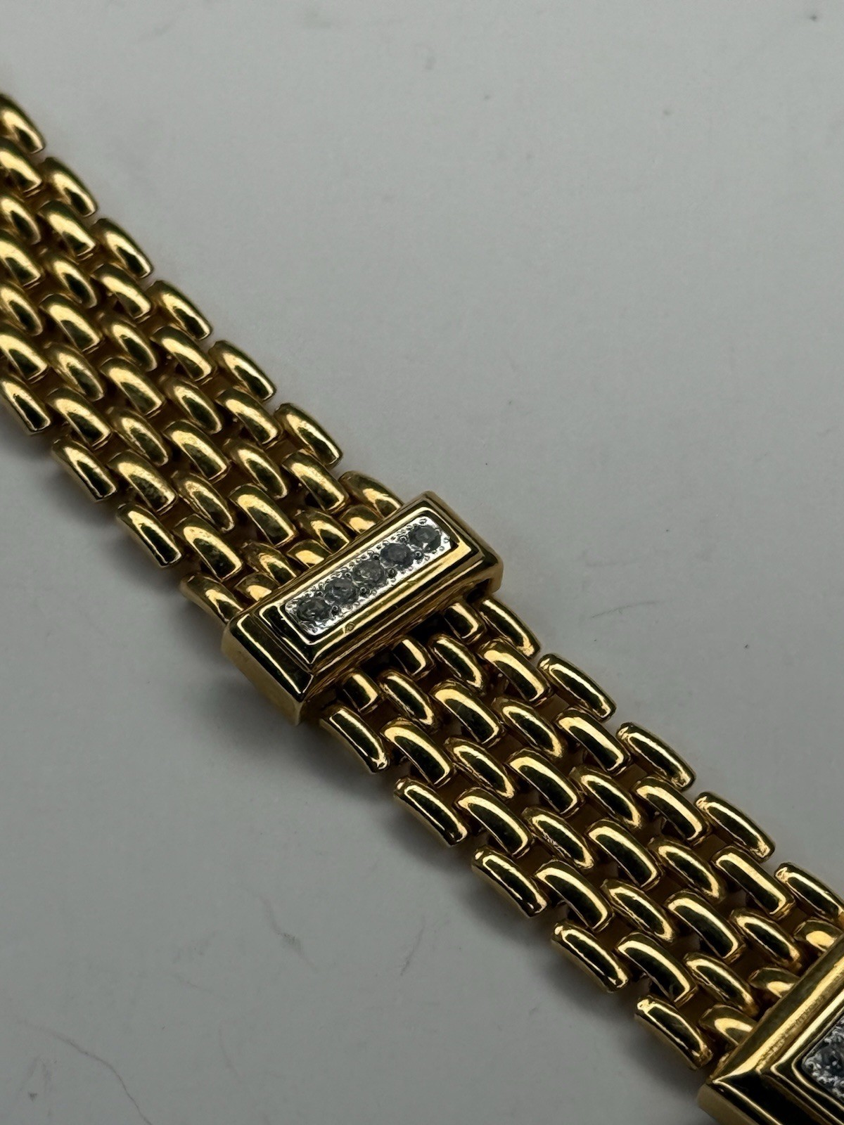 Vintage AVON Brick Chain V Shape Pave Rhinestone Push Lock GoldTone Necklace 16”