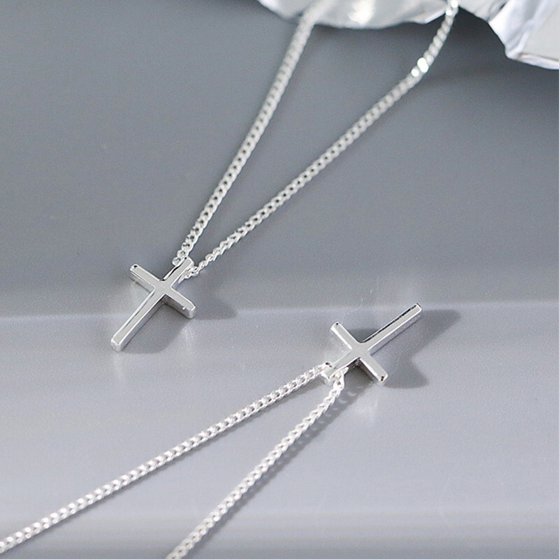 Small Plain & Simple Cross Pendant in 925 Sterling Silver Plated with Chain