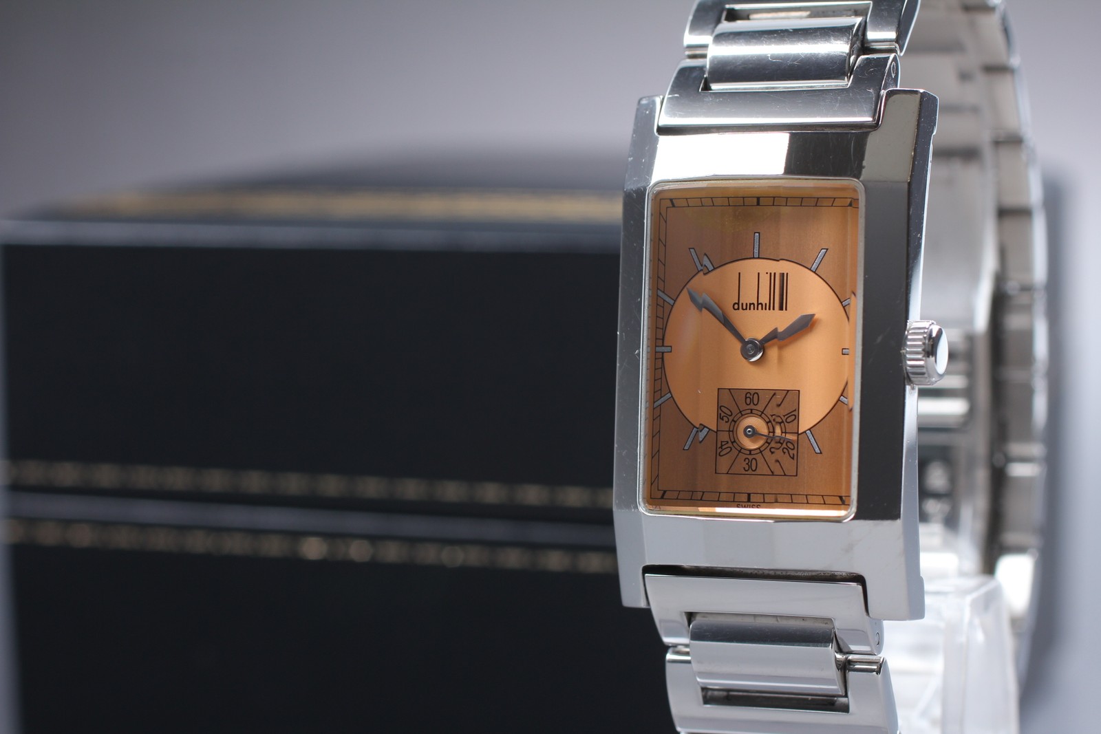 [Near MINT / Box] Dunhill 116 Facet Quartz Small Second Orange Dial Men’s Watch